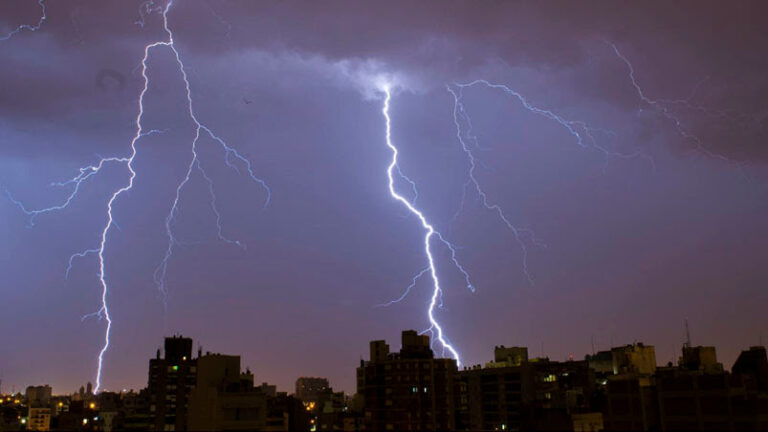 Hay alerta naranja para el jueves y abarca toda Entre Ríos