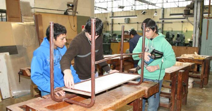 se-aprobo-la-nueva-tecnicatura-en-la-escuela-tecnica-informatica-personal-y-profesional-22059
