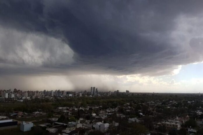 55349-rige-un-alerta-por-tormentas-fuertes-y-granizo-para-salta