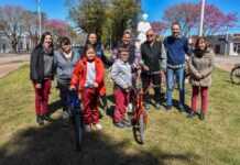 «Ruedas Solidarias» en General Ramírez: entregaron 12 bicicletas a alumnos de escuelas primarias