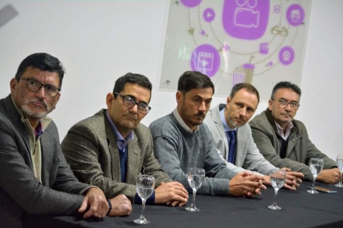 444487824_872084338289616_8960568288926623245_n